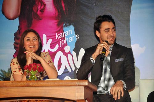 फिल्‍म 'एक मैं और एक तू' का प्रोमो लॉन्‍च | हसीनों के जलवे