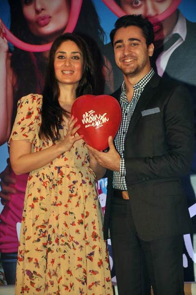 फिल्‍म 'एक मैं और एक तू' का प्रोमो लॉन्‍च | हसीनों के जलवे