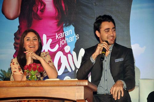 फिल्‍म 'एक मैं और एक तू' का प्रोमो लॉन्‍च | हसीनों के जलवे