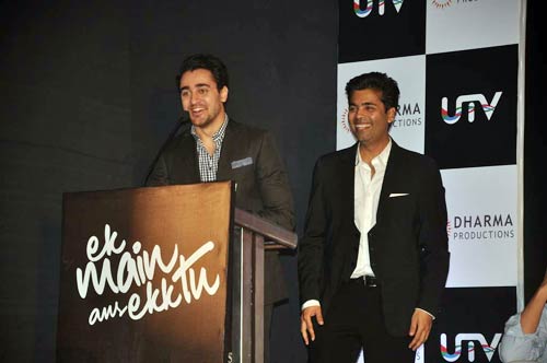 फिल्‍म 'एक मैं और एक तू' का प्रोमो लॉन्‍च | हसीनों के जलवे