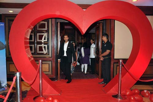 फिल्‍म 'एक मैं और एक तू' का प्रोमो लॉन्‍च | हसीनों के जलवे