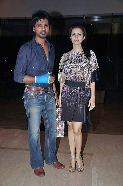 फराह खान की हाऊस वार्मिंग पार्टी में सितारे | बोल्‍ड होती बालाएं