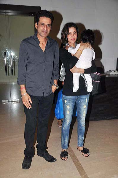 फराह खान की हाऊस वार्मिंग पार्टी में सितारे | बोल्‍ड होती बालाएं