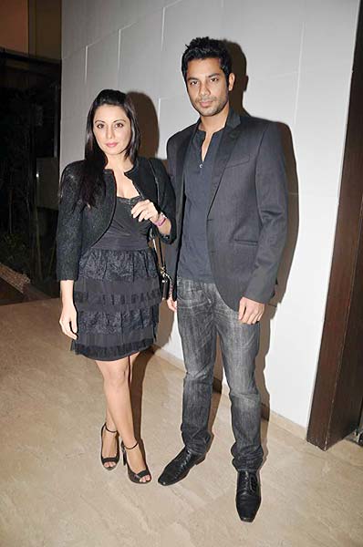 फराह खान की हाऊस वार्मिंग पार्टी में सितारे | बोल्‍ड होती बालाएं