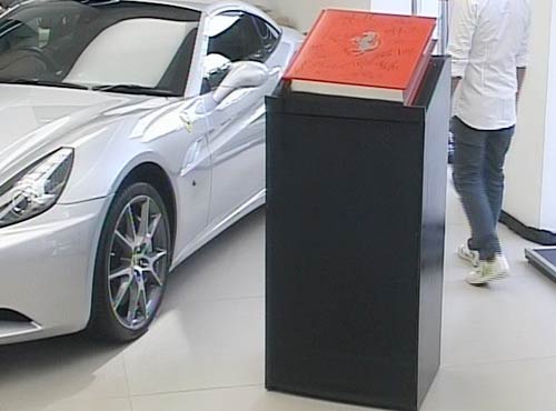 1.5 करोड़ के 'ओपस' में फरारी का सफरनामा | पढ़ें