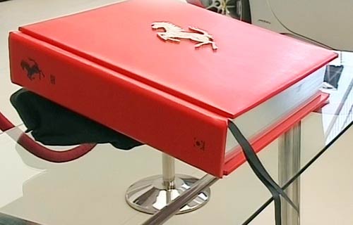 1.5 करोड़ के 'ओपस' में फरारी का सफरनामा | पढ़ें