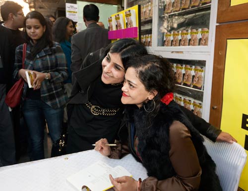 लेखिका कली पुरी ने किया 'कन्फेशंस ऑफ अ सीरियल डायटर' का प्रमोशन