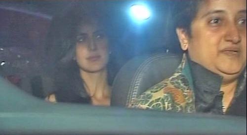 तस्वीरों में देखें सिनेमा जगत की दिनभर की खबरें