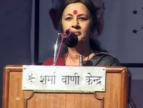 फोटो: देखें अन्ना के अनशन में किसने क्या कहा...