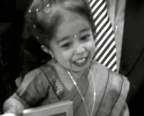 17 दिसंबर 2011: तस्वीरों में देखें दिनभर की बड़ी खबरें | पढ़ें