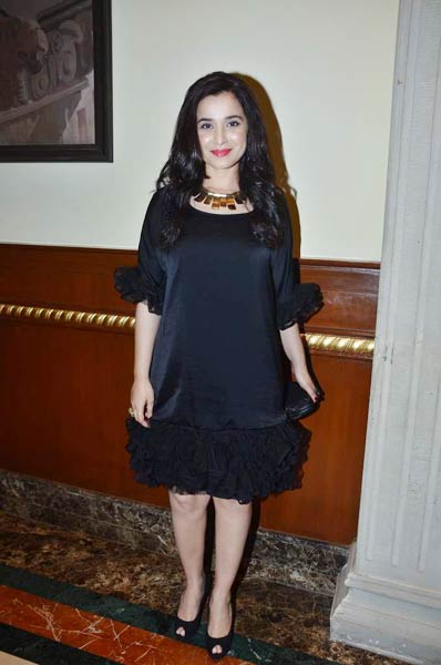 मोस्ट स्टाइलिश हसीनाओं की परेड | बोल्‍ड होती बालाएं