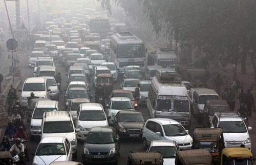 22 दिसंबर 2011: तस्वीरों में देखें दिनभर की बड़ी खबरें | पढ़ें