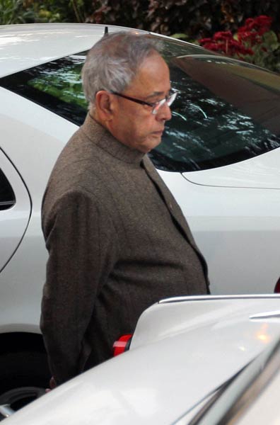 22 दिसंबर 2011: तस्वीरों में देखें दिनभर की बड़ी खबरें | पढ़ें