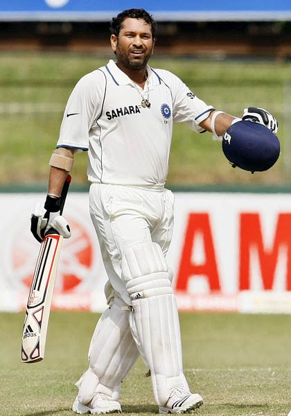 16 दिसंबर 2011: तस्वीरों में देखें दिनभर की बड़ी खबरें | पढ़ें