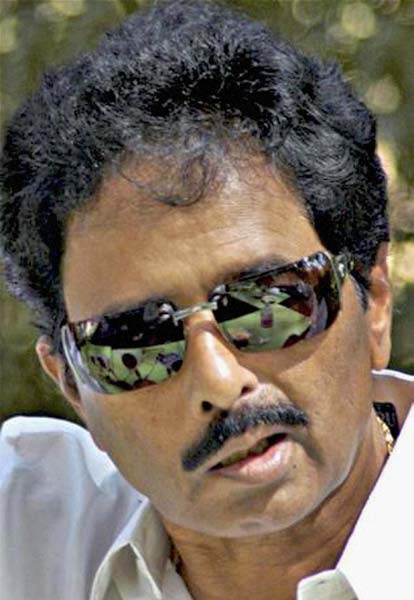 26 दिसंबर 2011: तस्वीरों में देखें दिनभर की बड़ी खबरें | पढ़ें