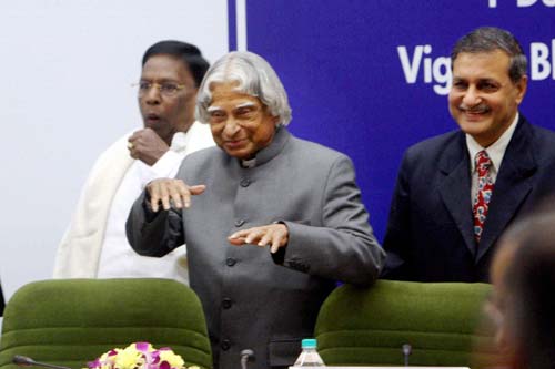 01 दिसंबर 2011: तस्‍वीरों में देखें दिनभर की बड़ी खबरें | पढ़ें