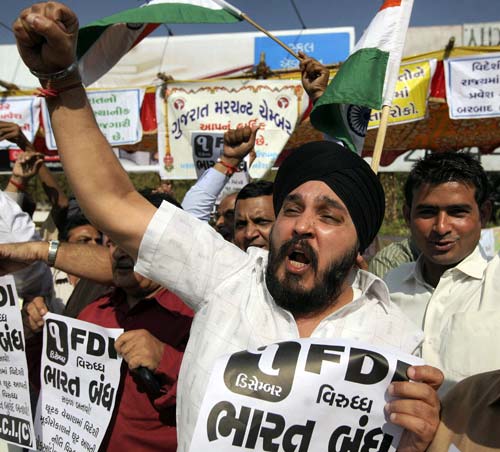 01 दिसंबर 2011: तस्‍वीरों में देखें दिनभर की बड़ी खबरें | पढ़ें