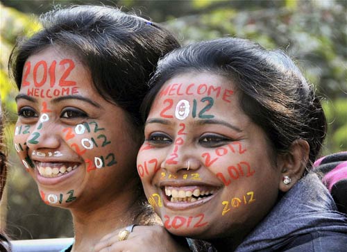 31 दिसंबर 2011: तस्‍वीरों में देखें दिनभर की बड़ी खबरें | पढ़ें