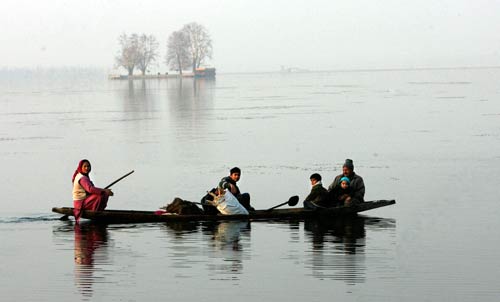 30 दिसंबर 2011: तस्‍वीरों में देखें दिनभर की बड़ी खबरें | पढ़ें