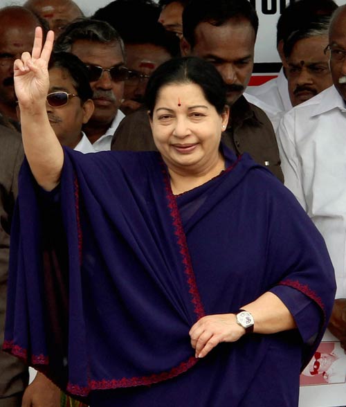 24 दिसंबर 2011: तस्वीरों में देखें दिनभर की बड़ी खबरें | पढ़ें