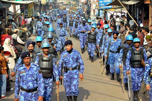 04 दिसंबर 2011: तस्‍वीरों में देखें दिनभर की बड़ी खबरें | पढ़ें