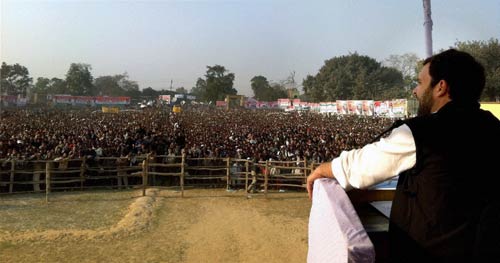 24 दिसंबर 2011: तस्वीरों में देखें दिनभर की बड़ी खबरें | पढ़ें