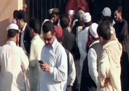 देखें पाकिस्‍तान के मदरसों की नापाक हकीकत