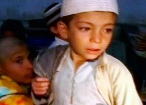 देखें पाकिस्‍तान के मदरसों की नापाक हकीकत