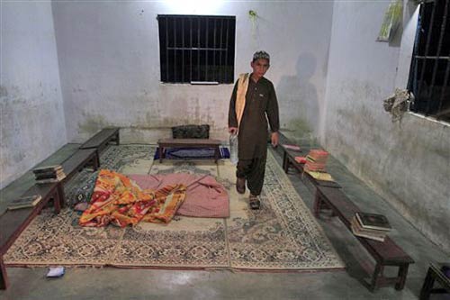 देखें पाकिस्‍तान के मदरसों की नापाक हकीकत