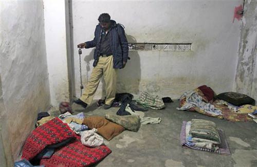 देखें पाकिस्‍तान के मदरसों की नापाक हकीकत