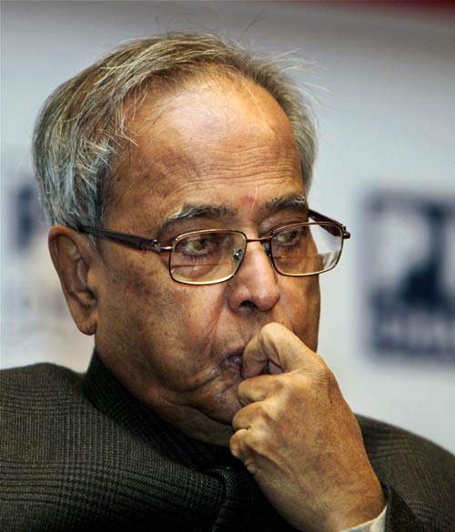 23 दिसंबर 2011: तस्वीरों में देखें दिनभर की बड़ी खबरें | पढ़ें