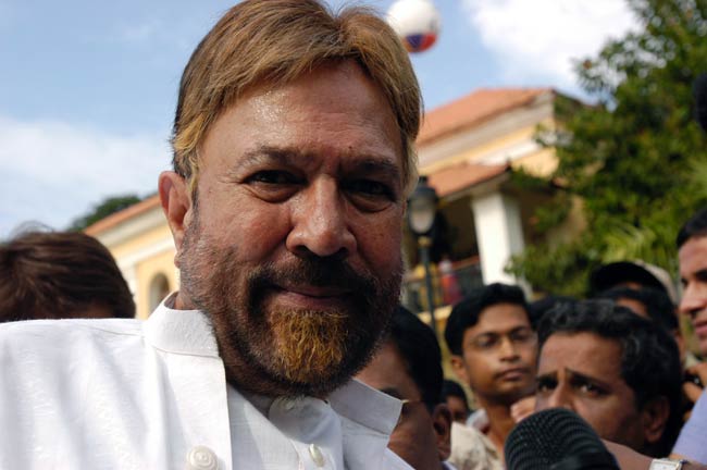 राजेश खन्‍ना की दूसरी पुण्यतिथि | उमड़ा बॉलीवुड