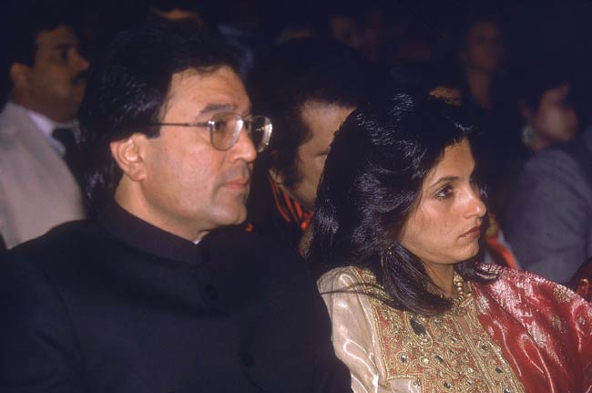 राजेश खन्‍ना की दूसरी पुण्यतिथि | उमड़ा बॉलीवुड