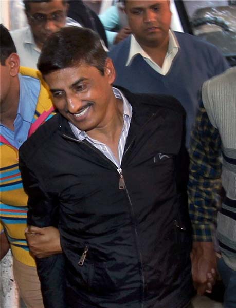 01 दिसंबर 2011: तस्‍वीरों में देखें दिनभर की बड़ी खबरें | पढ़ें