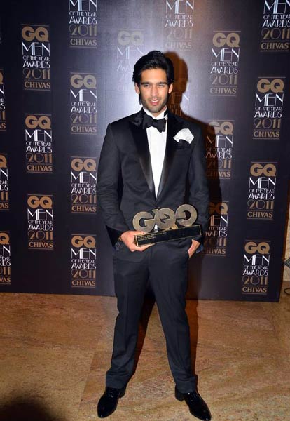 वर्ष 2011 के सबसे सेक्सी एशियाई व्यक्ति  | बोल्‍ड होती बालाएं... 