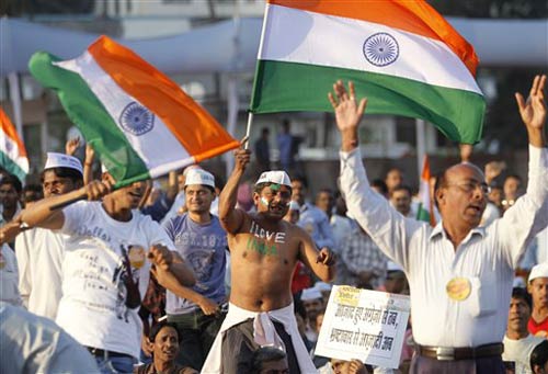 तस्‍वीरों में देखें मुंबई में अन्‍ना का अनशन  | मैं भी अन्‍ना...