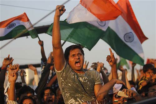 तस्‍वीरों में देखें मुंबई में अन्‍ना का अनशन  | मैं भी अन्‍ना...