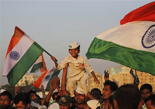 तस्‍वीरों में देखें मुंबई में अन्‍ना का अनशन  | मैं भी अन्‍ना...