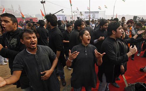 तस्‍वीरों में देखें मुंबई में अन्‍ना का अनशन  | मैं भी अन्‍ना...