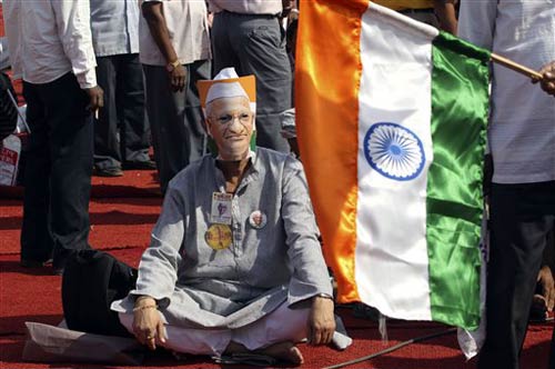 तस्‍वीरों में देखें मुंबई में अन्‍ना का अनशन  | मैं भी अन्‍ना...