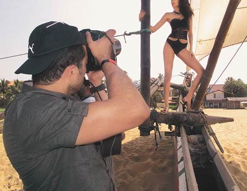 देखें कैसा होगा किंगफिशर कैलेंडर 2012 | किंगफिशर कैलेंडर के मॉडल