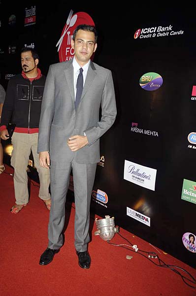 सितारों से सजा टॉइम आउट फूड अवॉर्ड समारोह | स्‍टार स्‍क्रीन अवॉर्ड