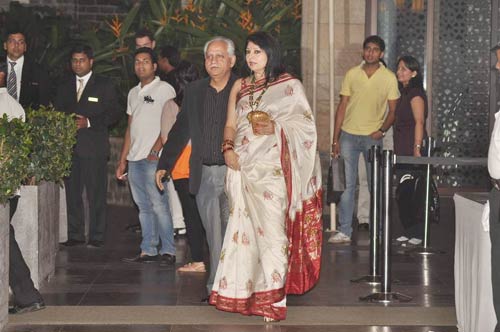 फिल्म 'मिशन इंपोसिबल' का प्रीमियर...। सितारों की मस्‍ती