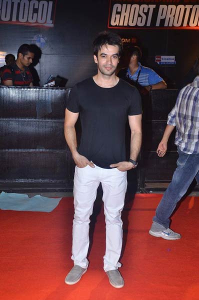 फिल्म 'मिशन इंपोसिबल' का प्रीमियर...। सितारों की मस्‍ती