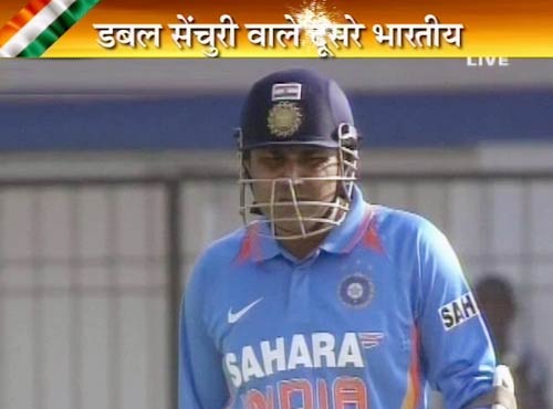 तस्वीरों में देखें सहवाग ने कैसे लगाया दोहरा शतक