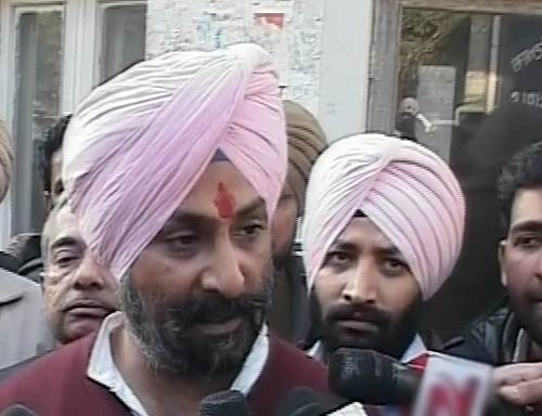 उत्तराखंड और पंजाब में वोटिंग संपन्‍न