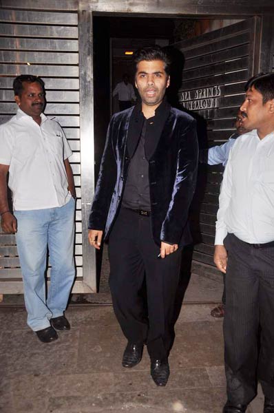 फरहान के जन्‍मदिन पर उमड़ा बॉलीवुड | स्टाइलिश हसीनाएं