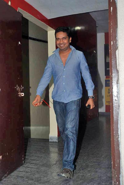 अग्निपथ की स्‍पेशल स्‍क्रीनिंग में सितारे |  सितारों की मस्‍ती