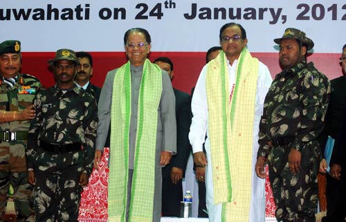 पूर्वोत्तर में 1855 उग्रवादियों का आत्‍मसमर्पण