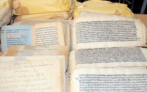 तस्‍वीरों में देखें बीते सप्‍ताह बॉलीवुड की हलचल...